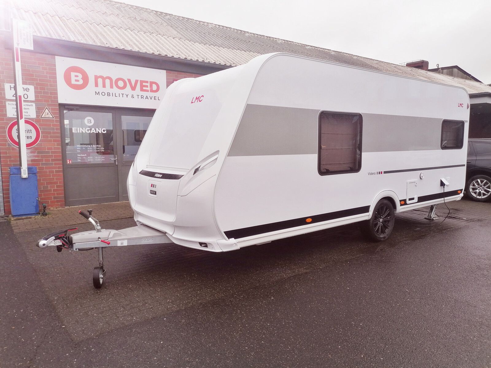 LMC Videro 450 D Außensteckdose * Duschpaket